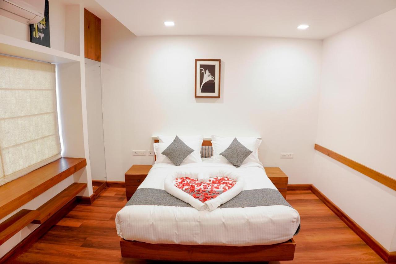 Mpsroyalsuites Perintalmanna エクステリア 写真