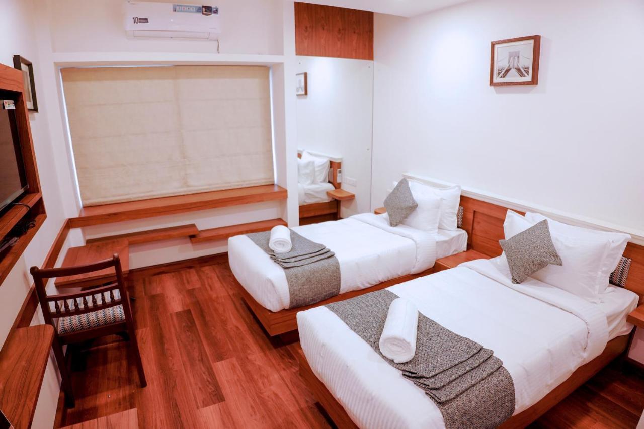 Mpsroyalsuites Perintalmanna エクステリア 写真