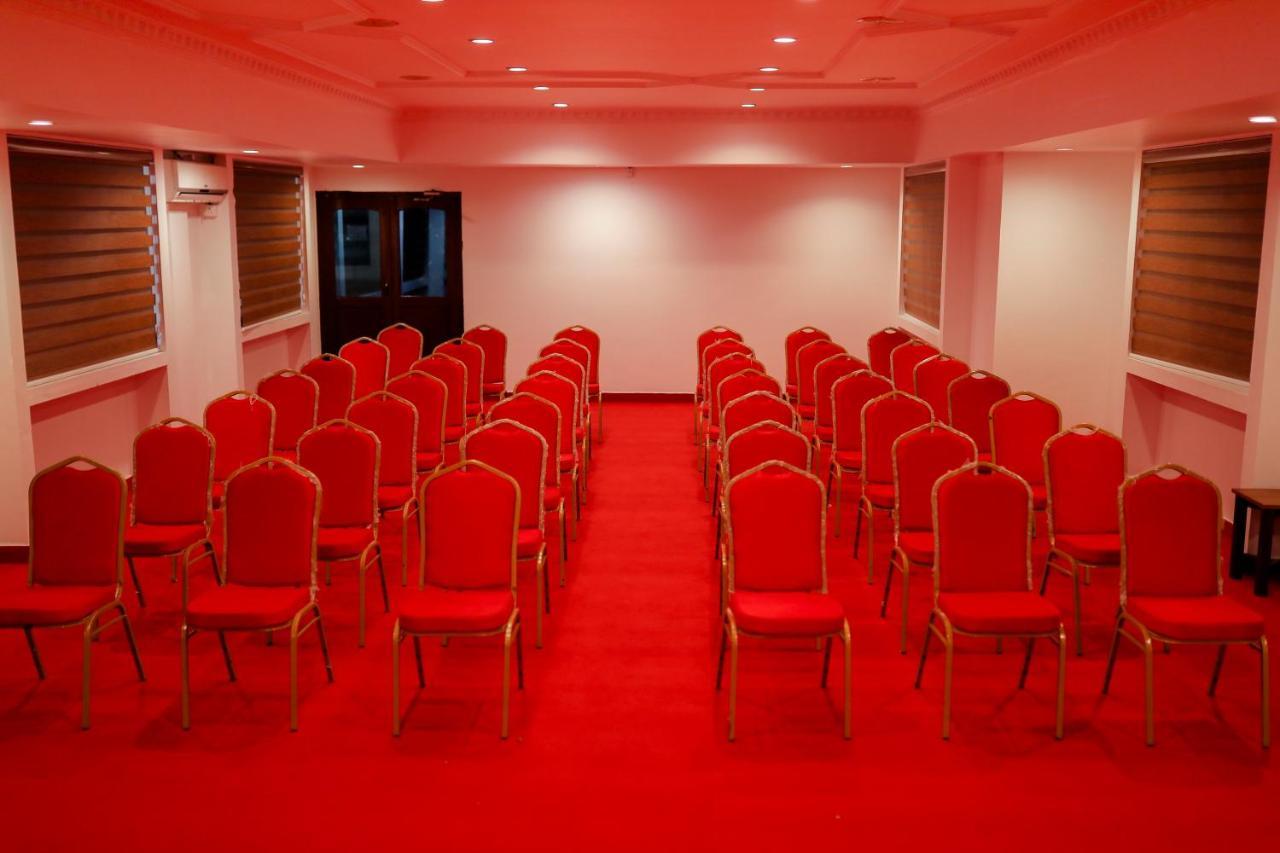 Mpsroyalsuites Perintalmanna エクステリア 写真