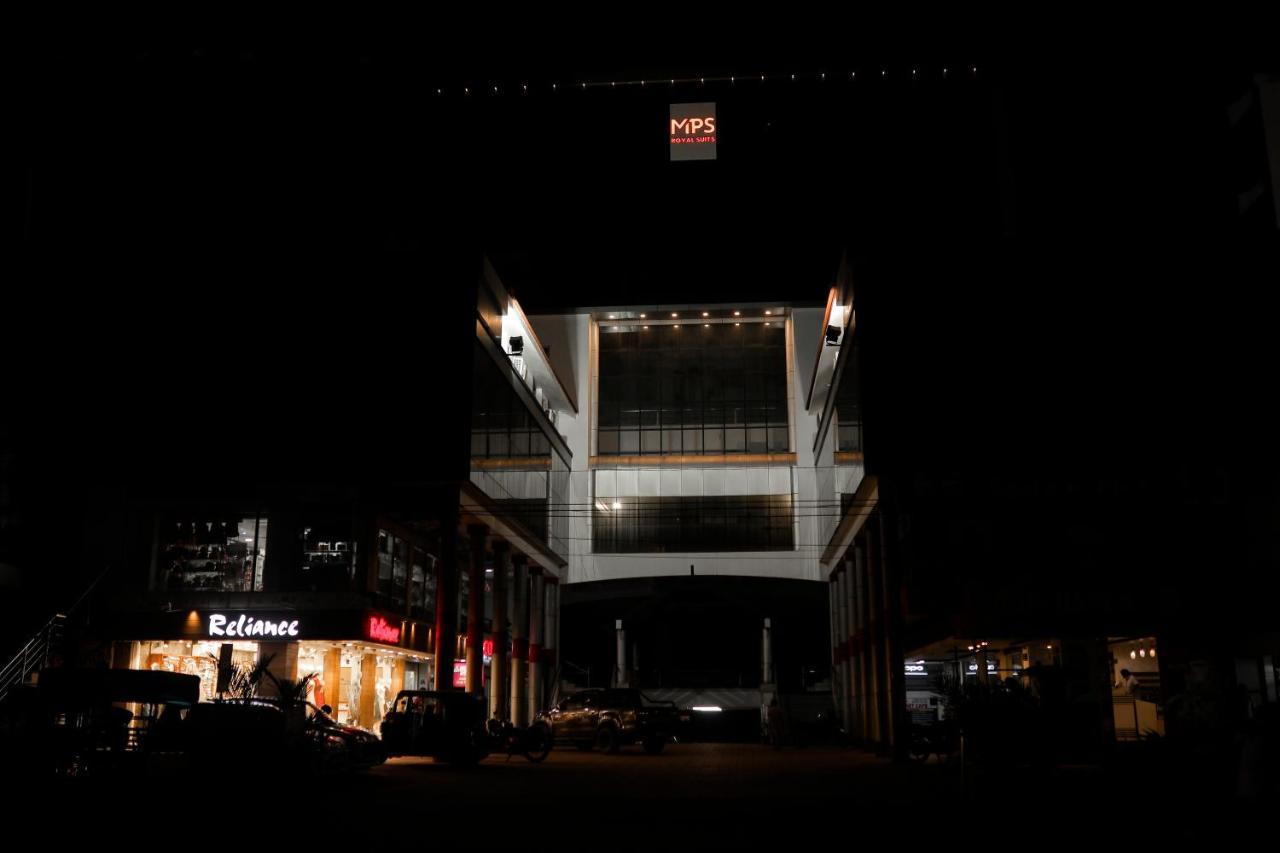 Mpsroyalsuites Perintalmanna エクステリア 写真