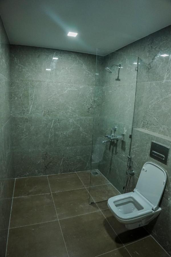 Mpsroyalsuites Perintalmanna エクステリア 写真